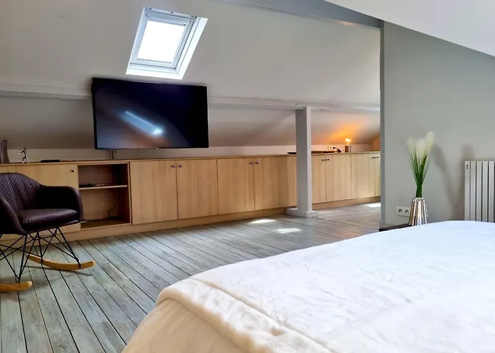 펜션 Le Terranova - Maison Hypercentre *